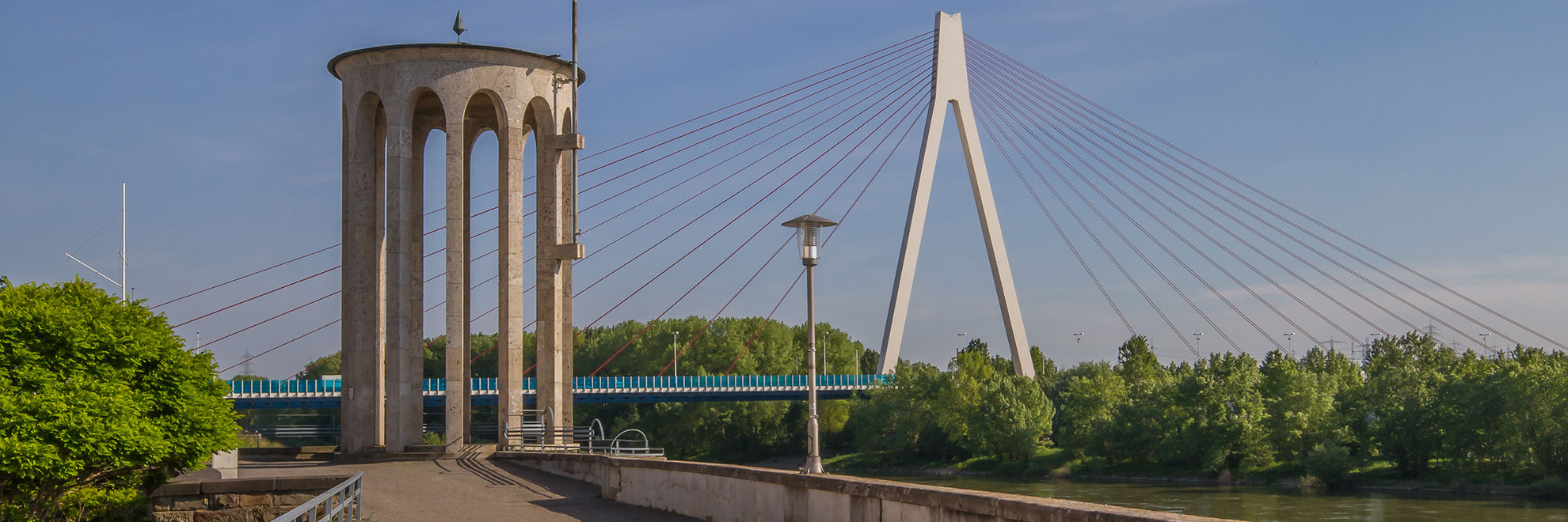 Titelbild, Szene aus Neuwied